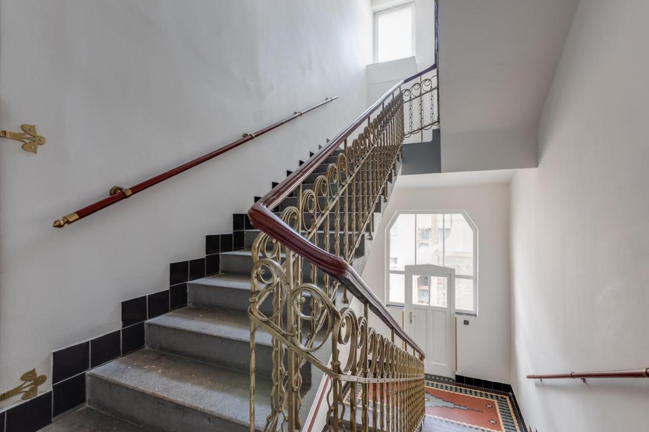 Luxury Riverside Apartments In The Center Of Πράγα Εξωτερικό φωτογραφία
