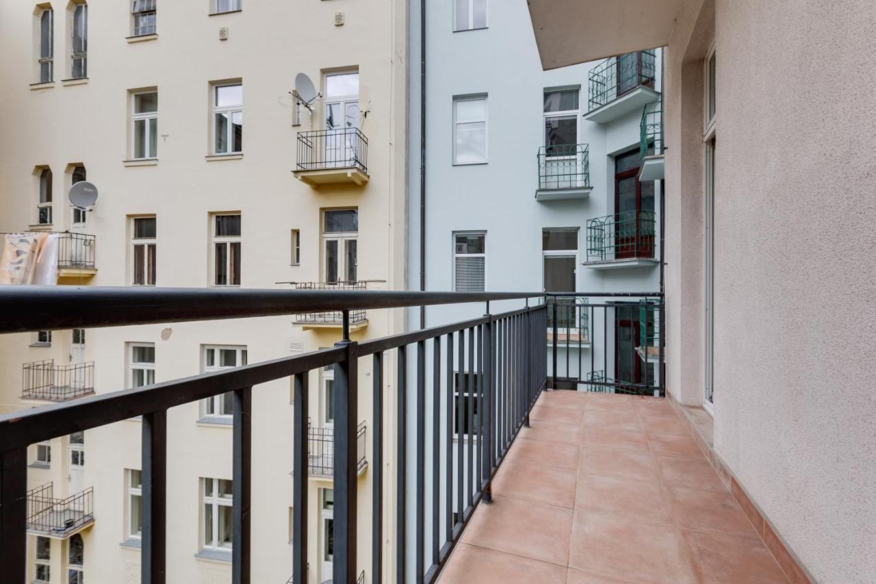 Luxury Riverside Apartments In The Center Of Πράγα Εξωτερικό φωτογραφία