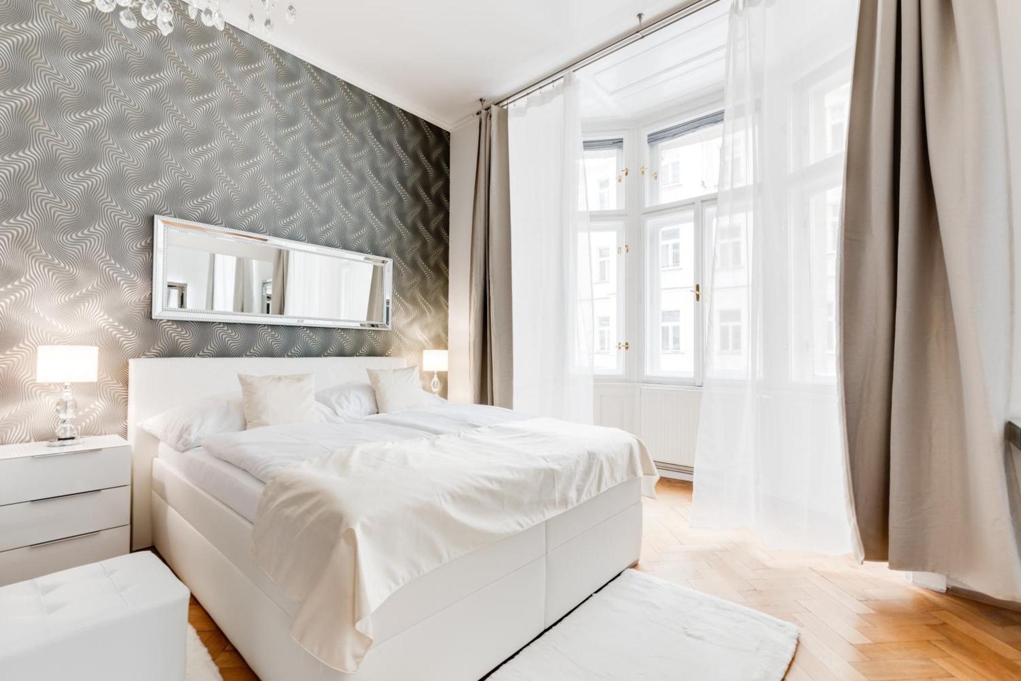Luxury Riverside Apartments In The Center Of Πράγα Εξωτερικό φωτογραφία