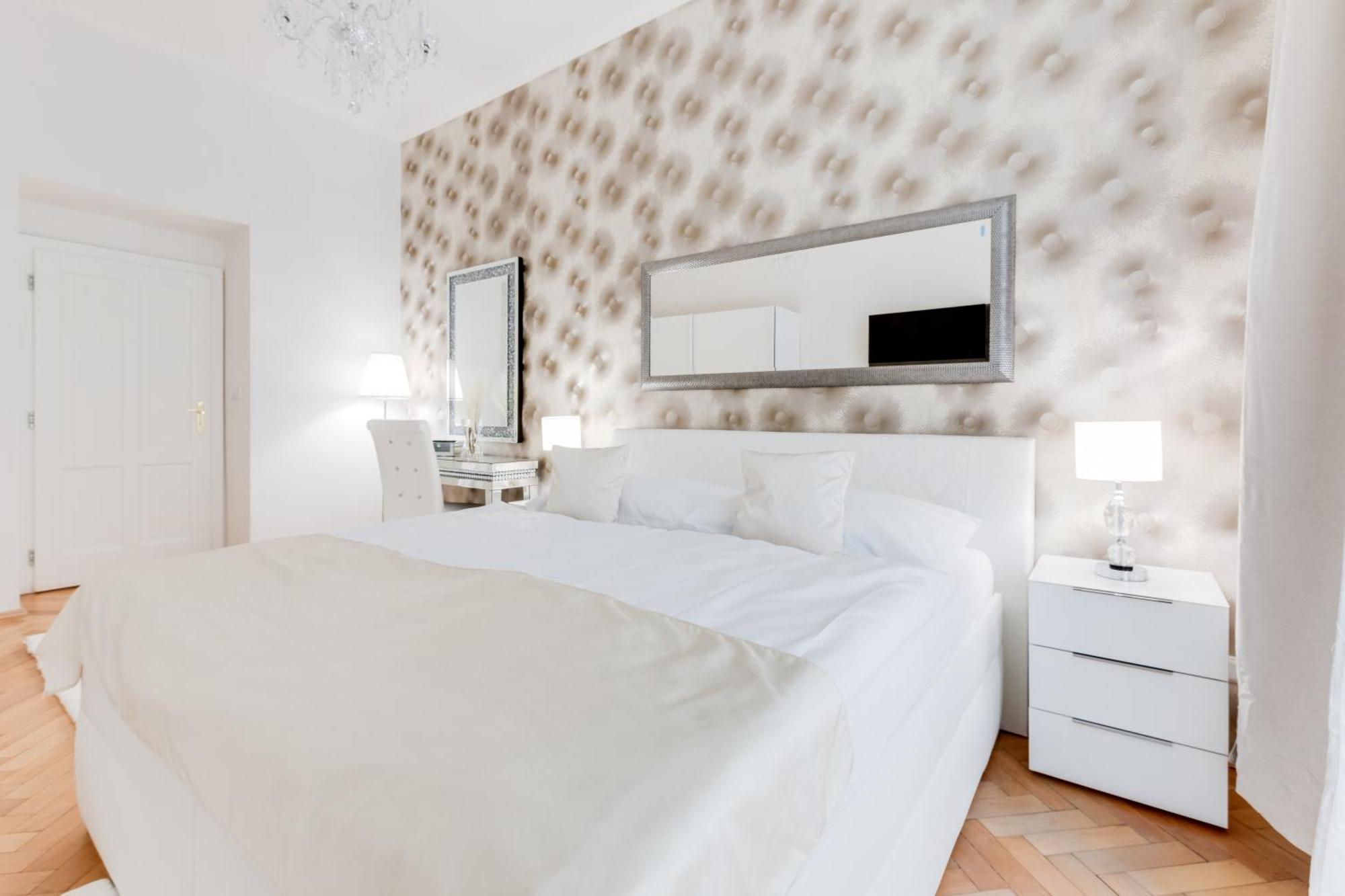 Luxury Riverside Apartments In The Center Of Πράγα Εξωτερικό φωτογραφία