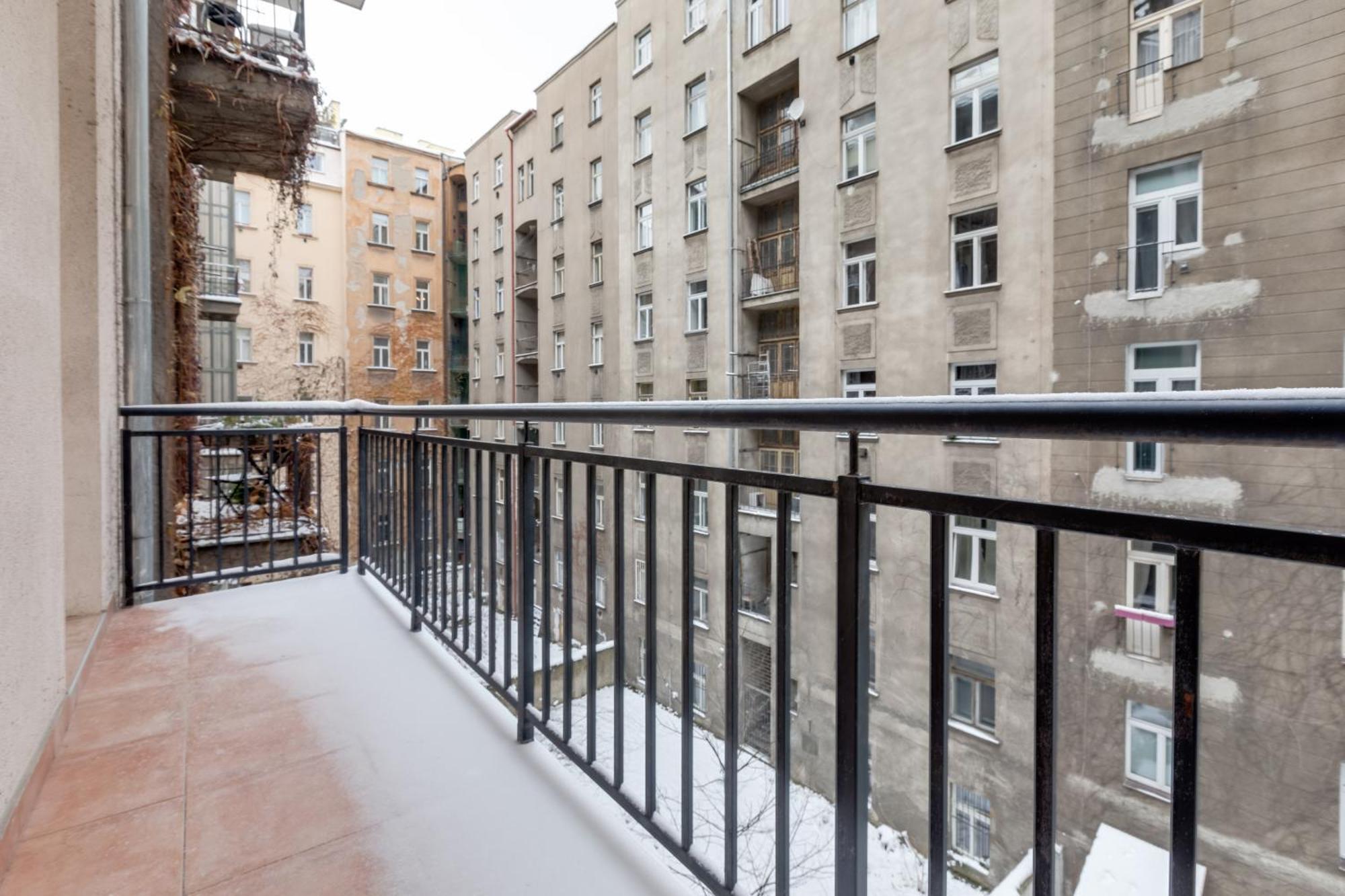 Luxury Riverside Apartments In The Center Of Πράγα Εξωτερικό φωτογραφία
